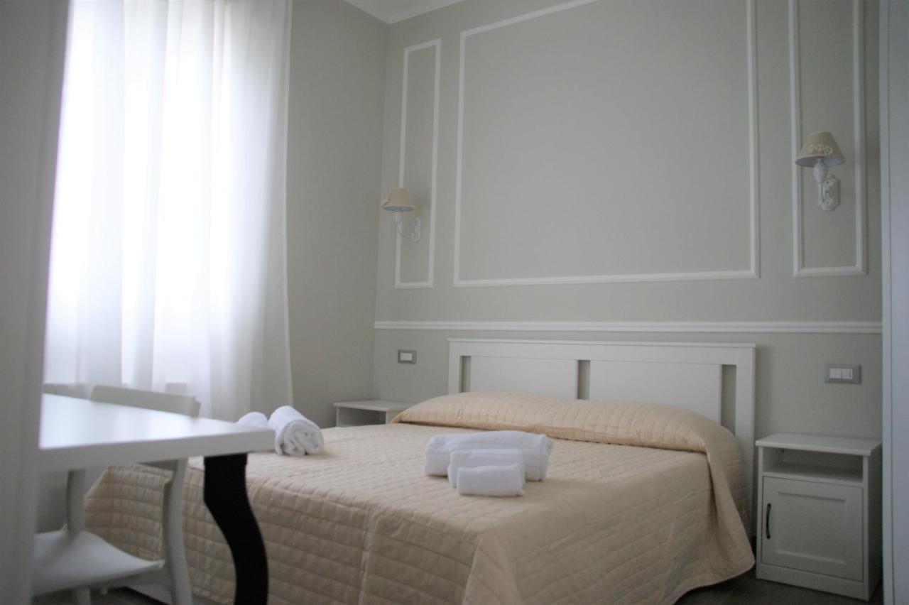 La Dama Room&Breakfast Russi Buitenkant foto